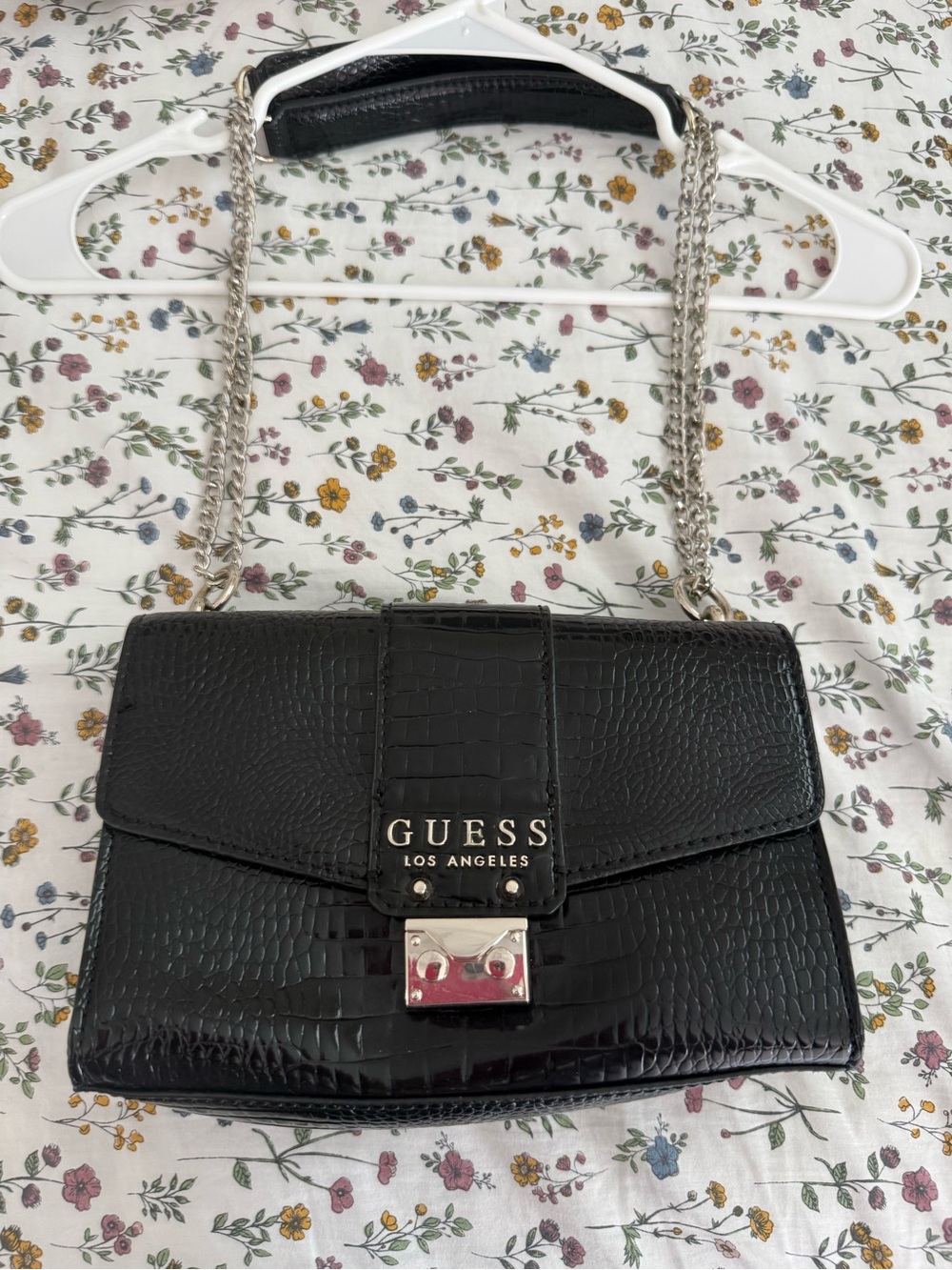 GUESS CLEO convertible crossbody bag - Picture 4 of 8